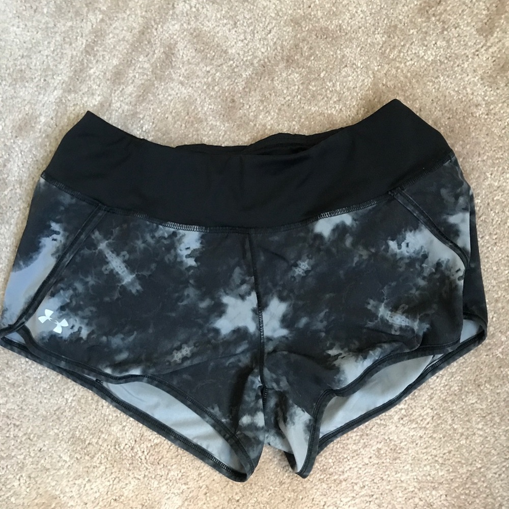 Under urmour Women’s Shorts
